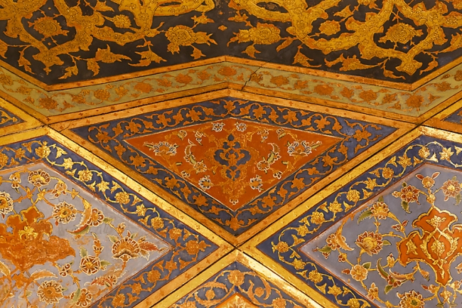 Ispahan-Palais des 40 colonnes-089